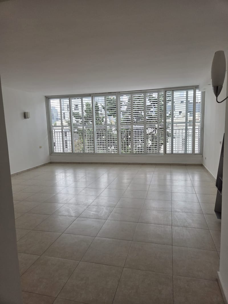 תמונה מפייסבוק – 4 חדרים • 12,700 ₪, ליסין 21, הצפון החדש - סביבת כיכר המדינה, תל אביב (1)