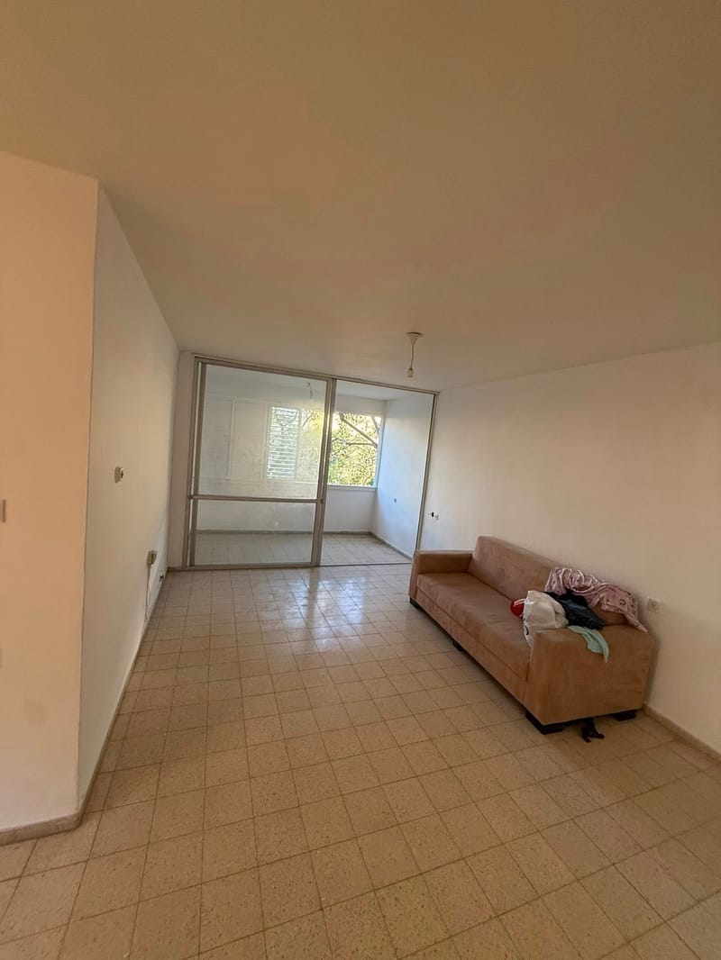 3 Rooms • ₪4,950 - Image 2