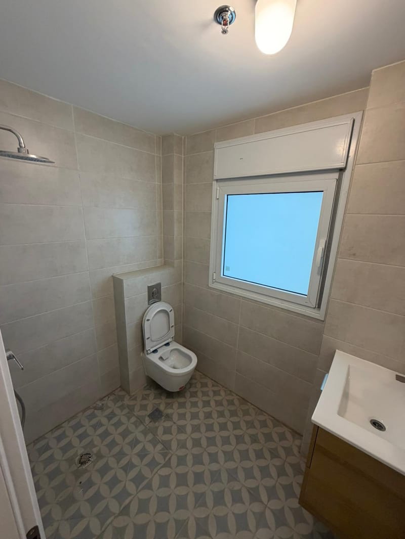 2 חדרים • 7,600 ₪ - Image 2