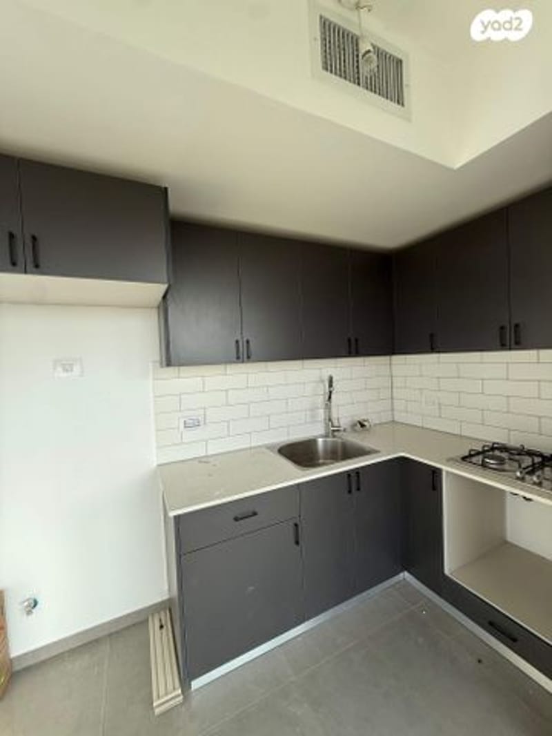 3 Комнаты • 9,200 ₪ - Image 3