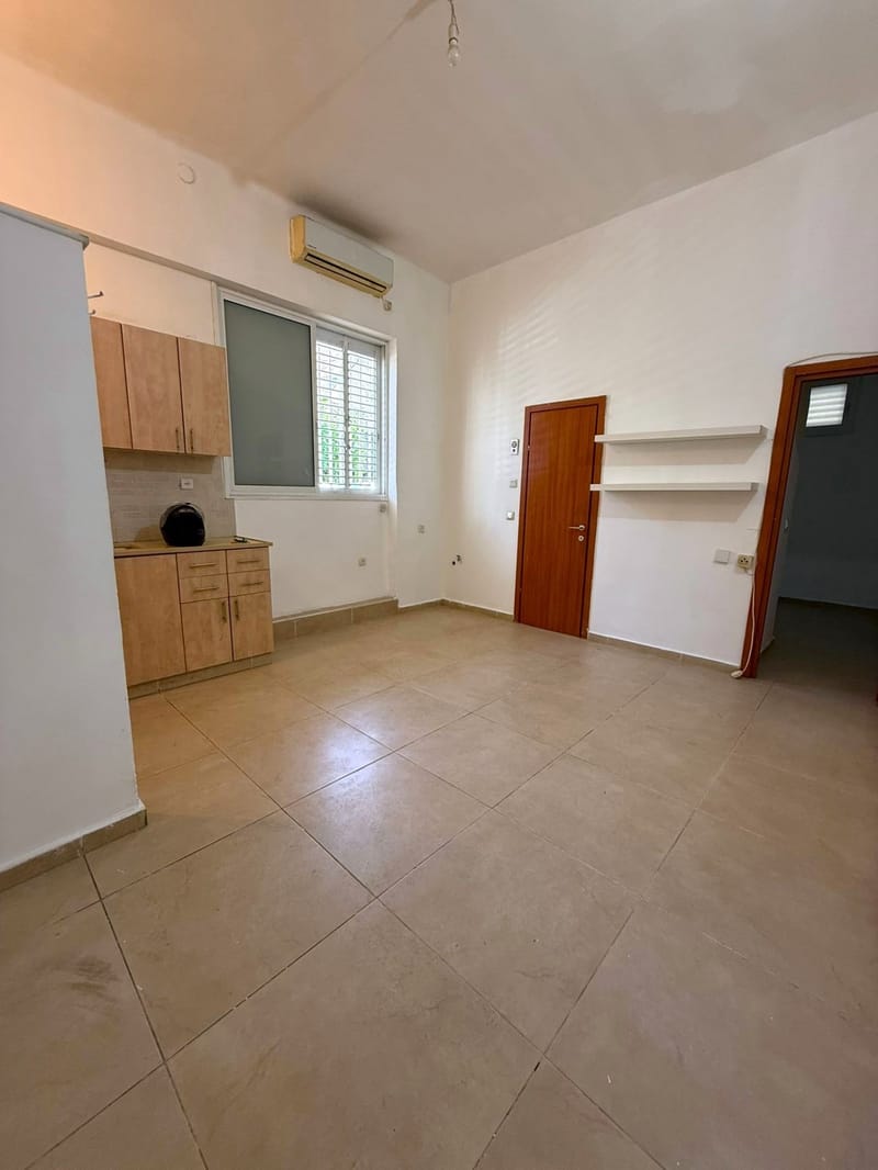 2 Комнаты • 5,200 ₪ - Image 2