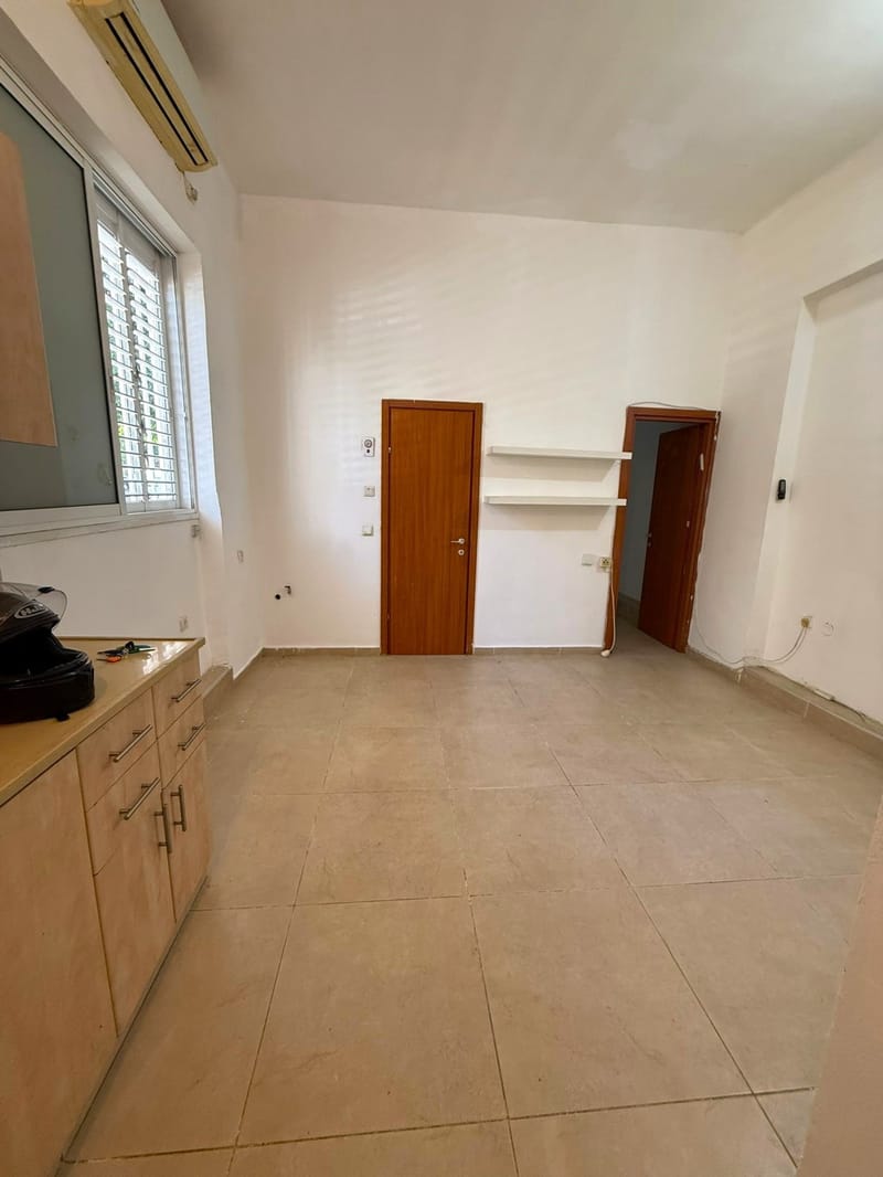 2 Комнаты • 5,200 ₪ - Image 3