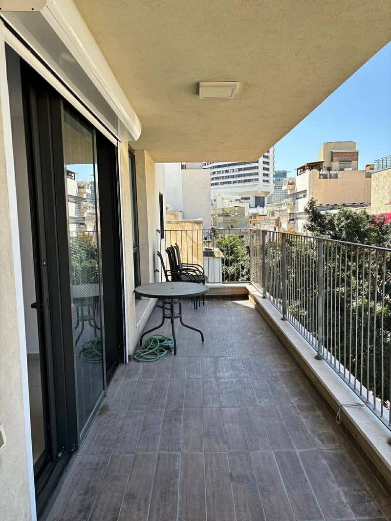 4 Rooms • ₪17,000 - Image 1