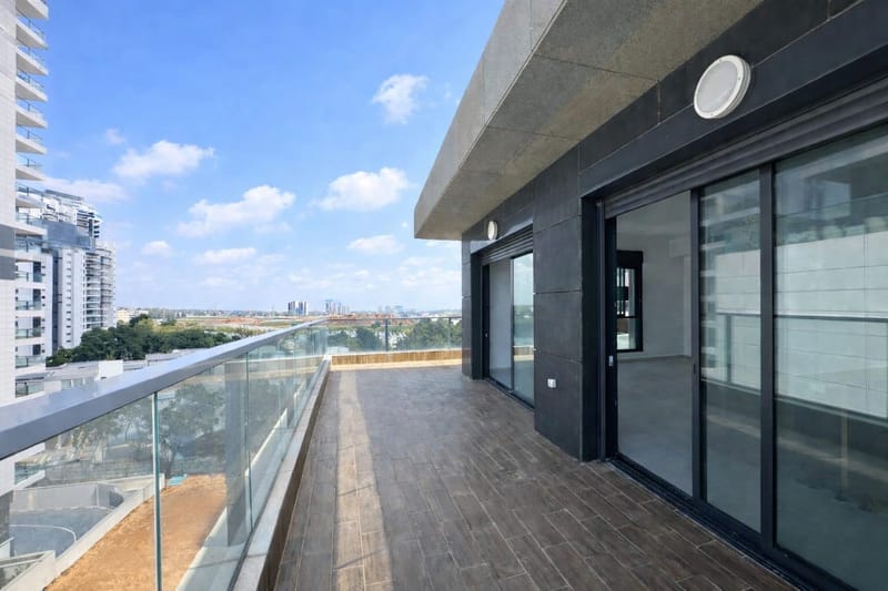 5 Rooms • ₪14,500 - Image 1