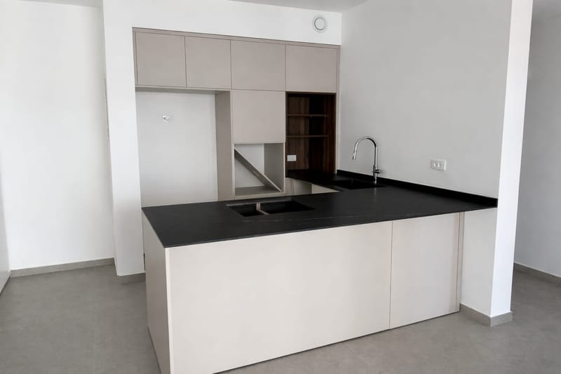 3 Rooms • ₪7,800 - Image 2