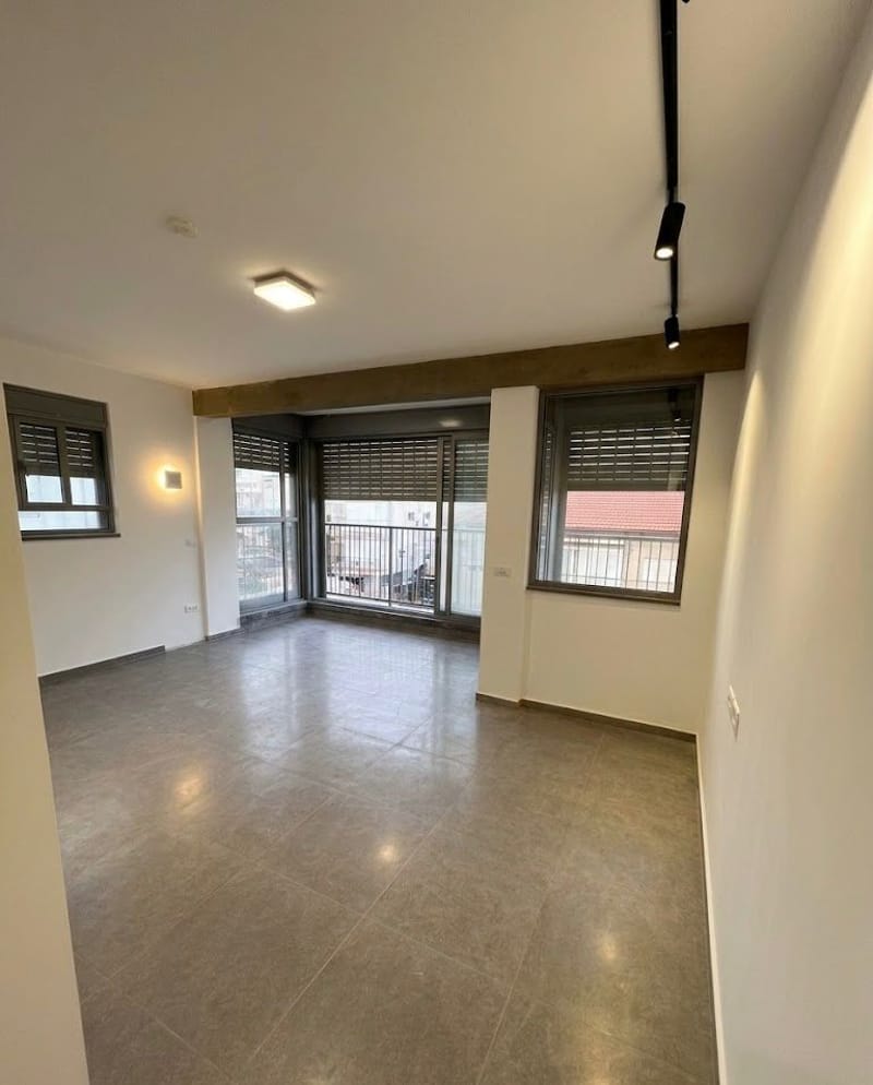 2 Rooms • ₪7,900 - Image 4