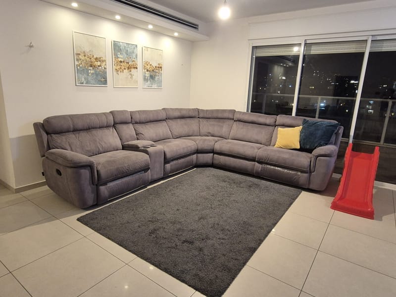 תמונה מפייסבוק – 6 חדרים • 9,590 ₪, אושר גולדוסר, כפר גנים ג', פתח תקווה (1)