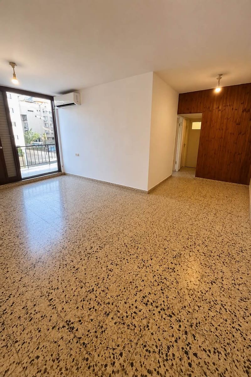 Photo from Facebook – 3 Rooms • ₪5,000, יד הבנים 10, Kfar Ganim Bet, Petah Tikva (1)