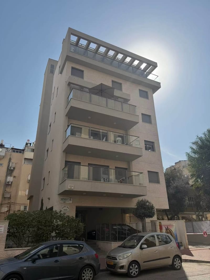 תמונה מפייסבוק – 6 חדרים • 9,500 ₪, הזוהר, מחנה יהודה, פתח תקווה (1)