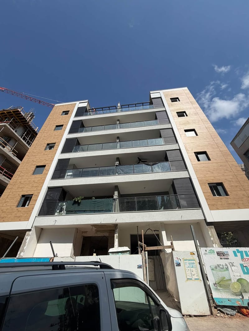 Photo from Facebook – 4 Rooms • ₪6,000, ברנדה, HaMerkaz HaShaket, Petah Tikva (1)