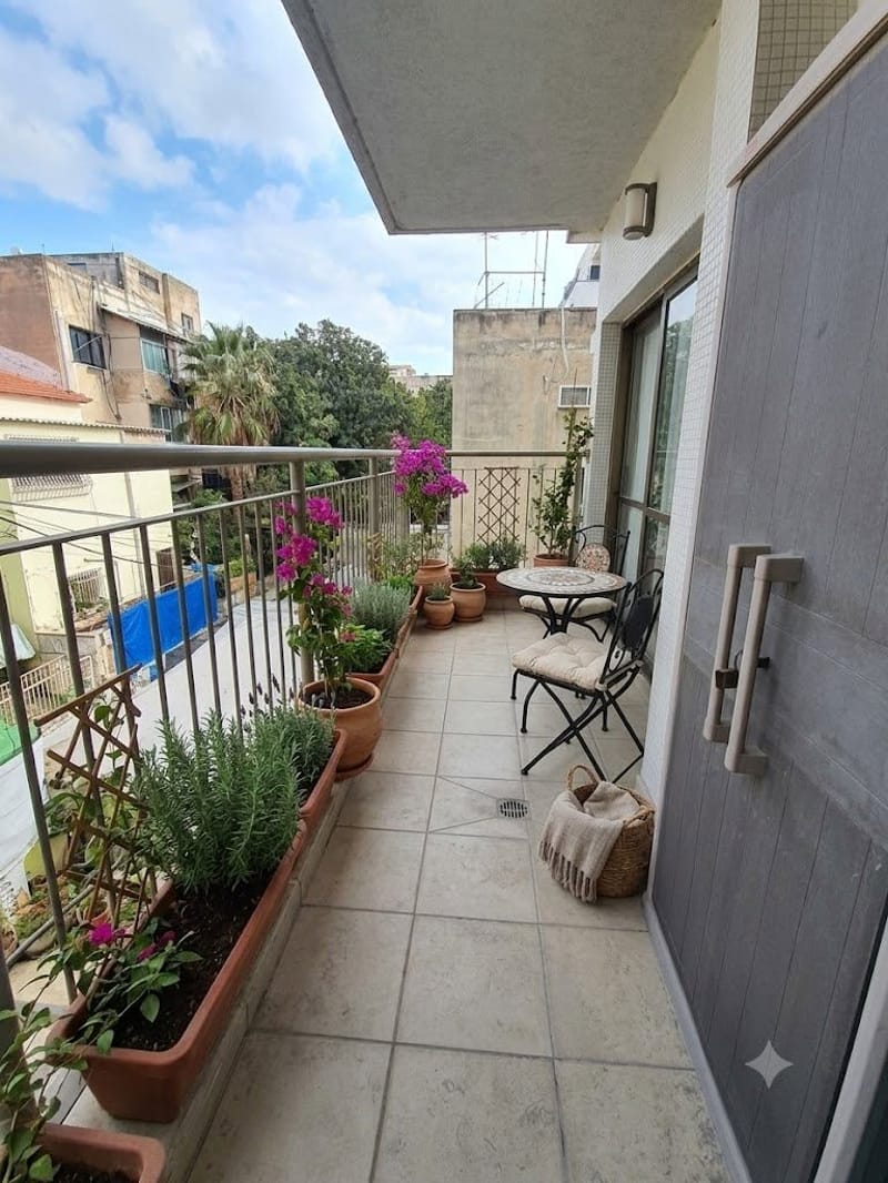תמונה מפייסבוק – 3 חדרים • 7,200 ₪, יל פרץ 29, נווה שאנן, תל אביב (1)