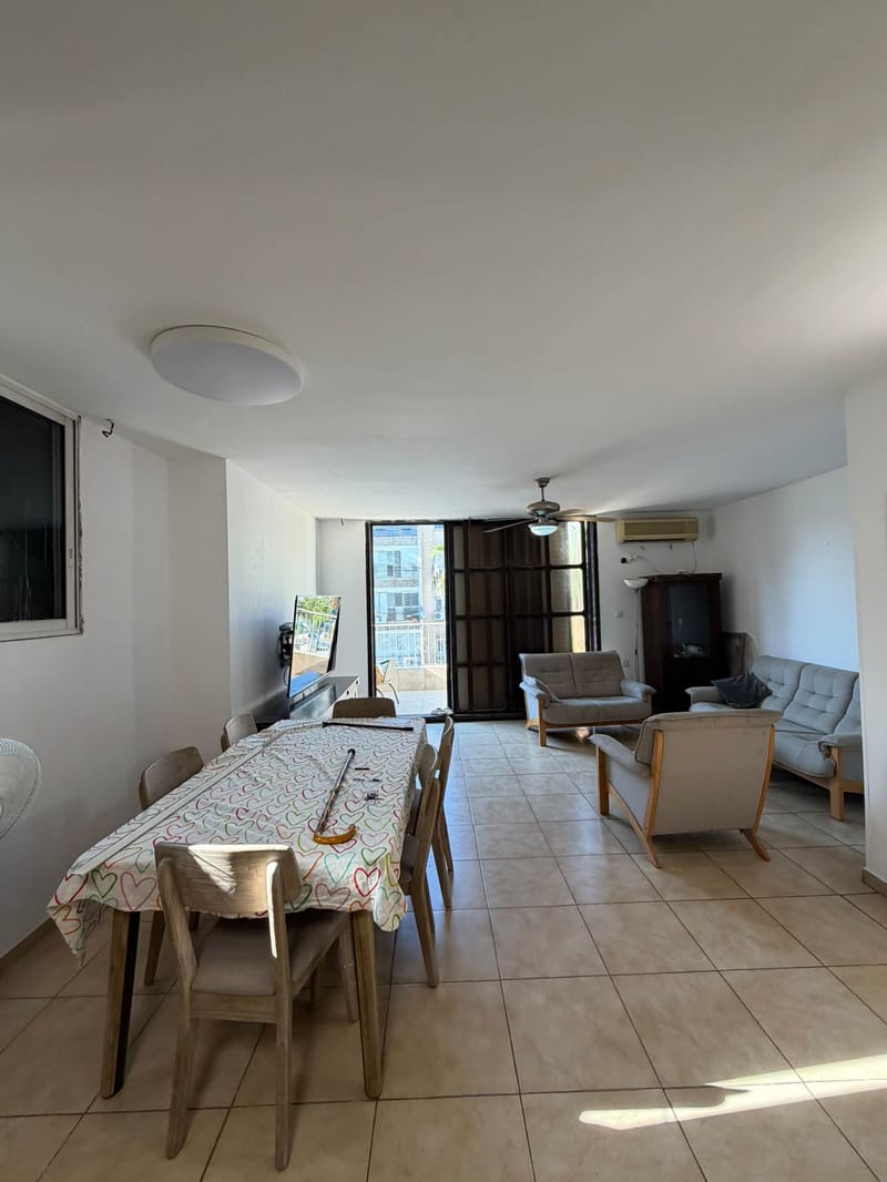 תמונה מפייסבוק – 4 חדרים • 5,500 ₪, השלושה, תקומה, פתח תקווה (1)