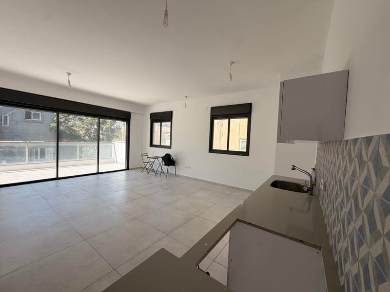 תמונה מפייסבוק – 4 חדרים • 12,000 ₪, הרצל, גבעת הרצל, תל אביב (1)