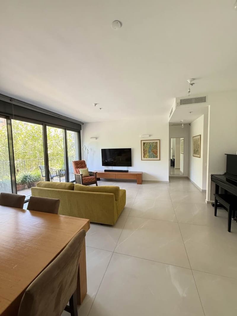 תמונה מפייסבוק – 3 חדרים • 11,800 ₪, מטמון הכהן, הצפון החדש - החלק הדרומי, תל אביב (1)