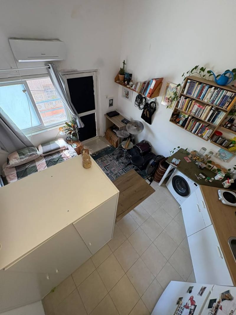 תמונה מפייסבוק – סטודיו • 3,700 ₪, הרצל/דרך יפו, פלורנטין, תל אביב (1)