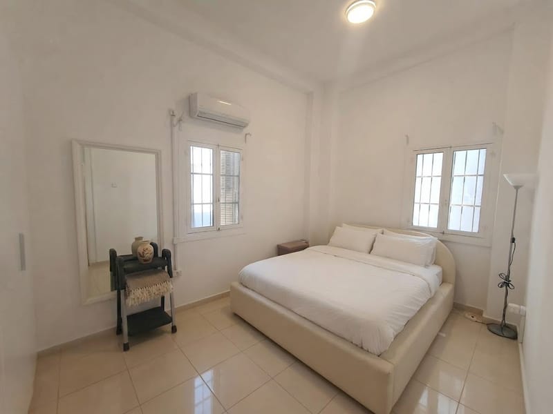 תמונה מפייסבוק – 2 חדרים • 6,500 ₪, אלנבי/בלפור, לב תל אביב, תל אביב (1)