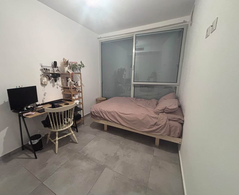 תמונה מפייסבוק – חדר בדירת שותפים • 3,560 ₪, מגדלי גינדי, גני שרונה, תל אביב (1)