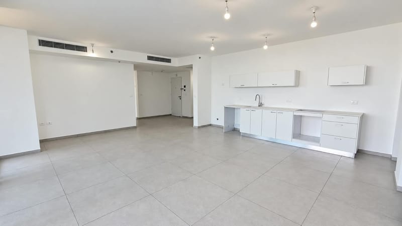 תמונה מפייסבוק – 5 חדרים • 16,000 ₪, מגדלי שרונה, גני שרונה, תל אביב (1)