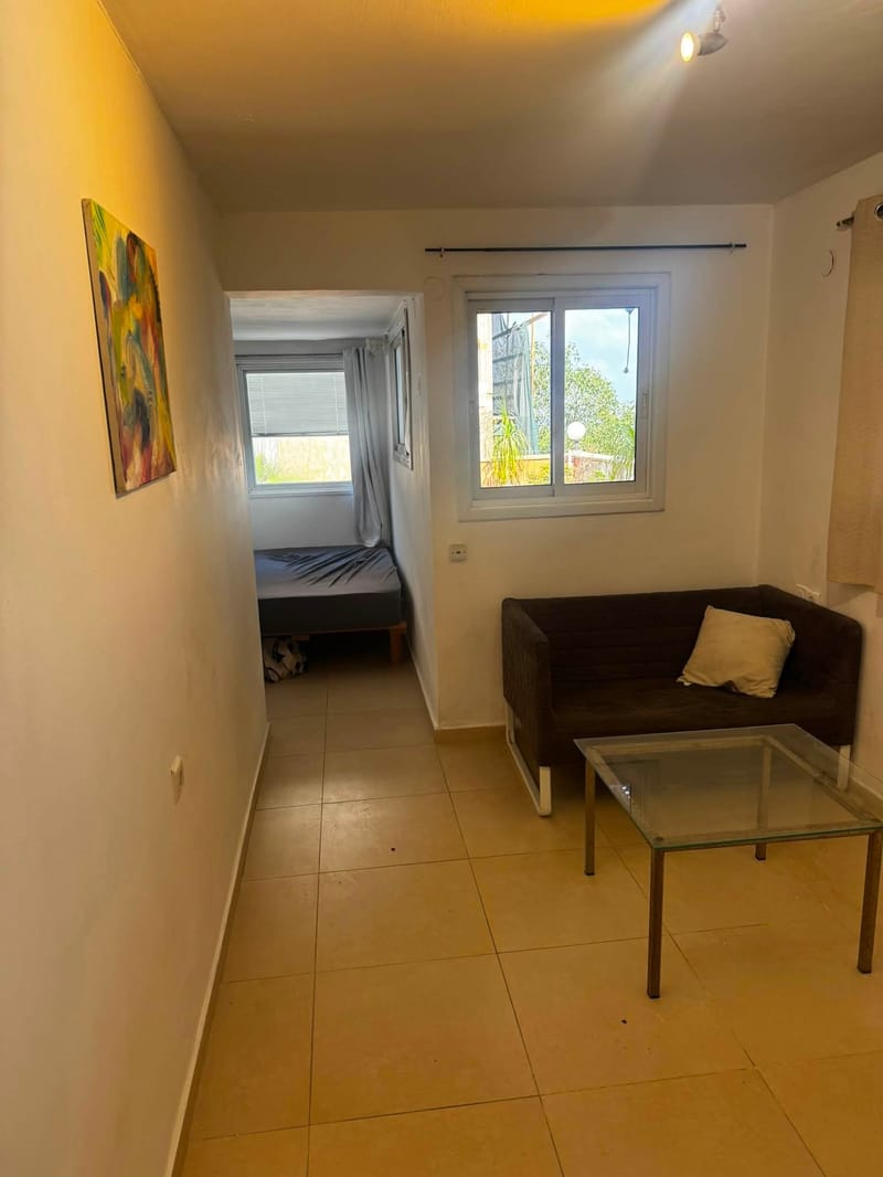תמונה מפייסבוק – סטודיו • 5,700 ₪, ויתקין, הצפון הישן - החלק הצפוני, תל אביב (1)