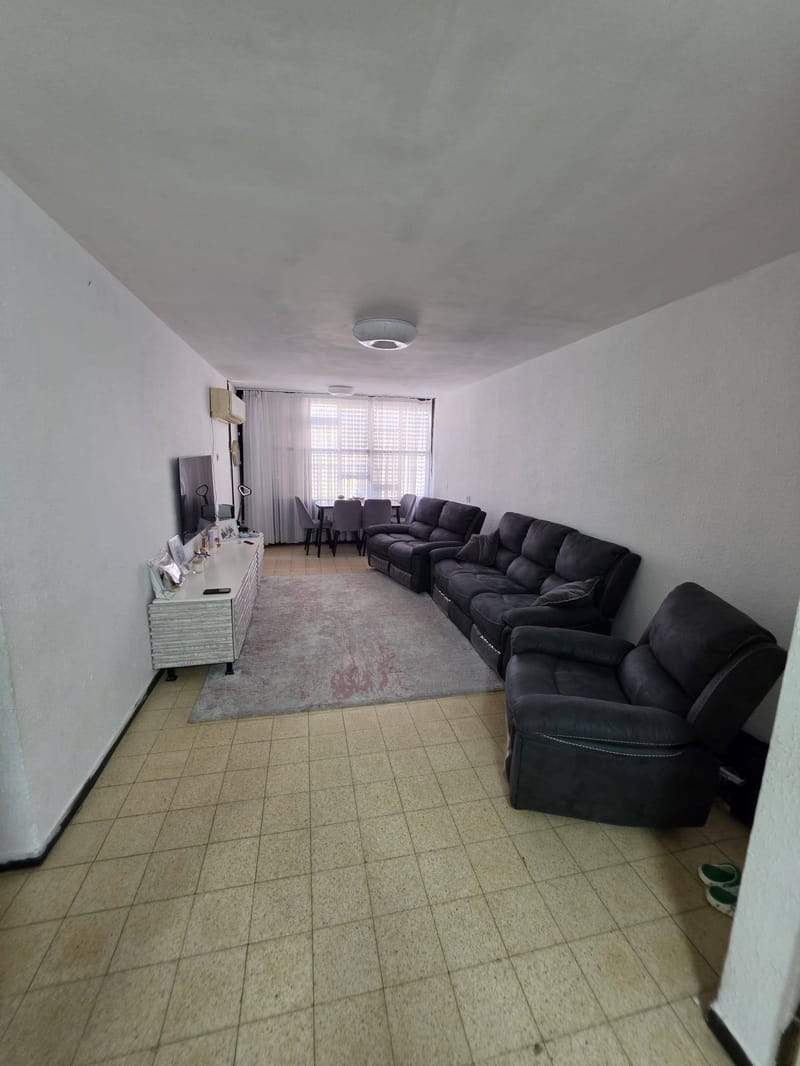 תמונה מפייסבוק – 3 חדרים • 5,000 ₪, תקוע, נווה אליעזר וכפר שלם מזרח, תל אביב (1)