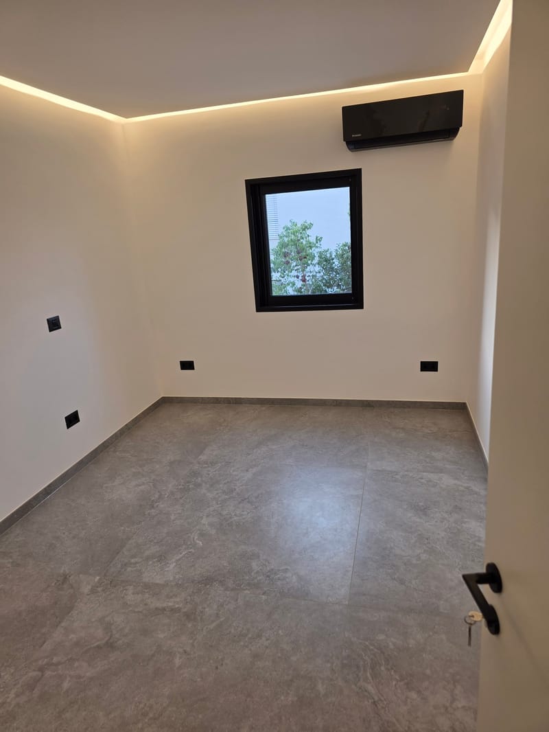 Photo from Facebook – 5 Rooms with roommates • ₪2,700, סוקולוב, Hadar, Ramat HaSharon (1)