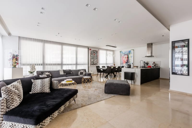 תמונה מפייסבוק – 4.5 חדרים • 21,000 ₪, צמרות איילון, תל אביב (1)