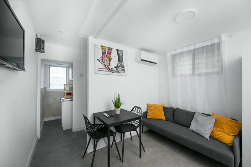 תמונה מפייסבוק – 2 חדרים • 5,900 ₪, מנחם בגין 94, מונטיפיורי, תל אביב (1)