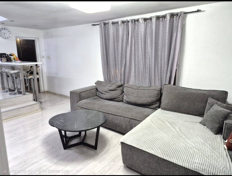 תמונה מפייסבוק – 2 חדרים • 4,200 ₪, התקווה, תל אביב (1)