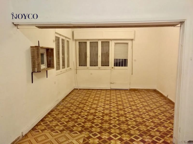 תמונה מפייסבוק – 2.5 חדרים • 7,400 ₪, לב תל אביב, תל אביב (1)