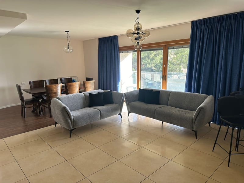 תמונה מפייסבוק – 3.5 חדרים • 16,800 ₪, King David 16, ממילא, ירושלים (1)
