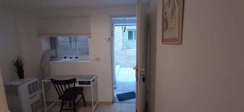 תמונה מפייסבוק – סטודיו • 2,900 ₪, פרויקט הולילנד, הולילנד, ירושלים (1)