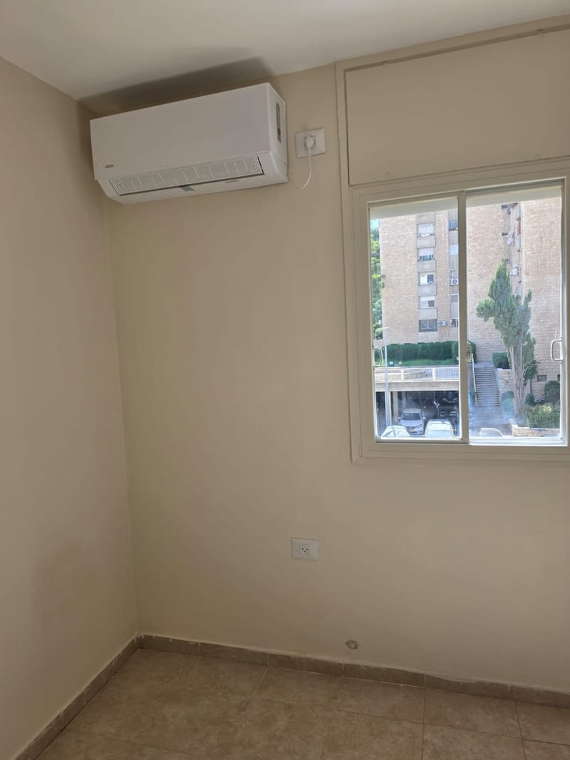 תמונה מפייסבוק – 4 חדרים • 7,500 ₪, בר כוכבא 72, גבעת שפירא (הגבעה צרפתית), ירושלים (1)