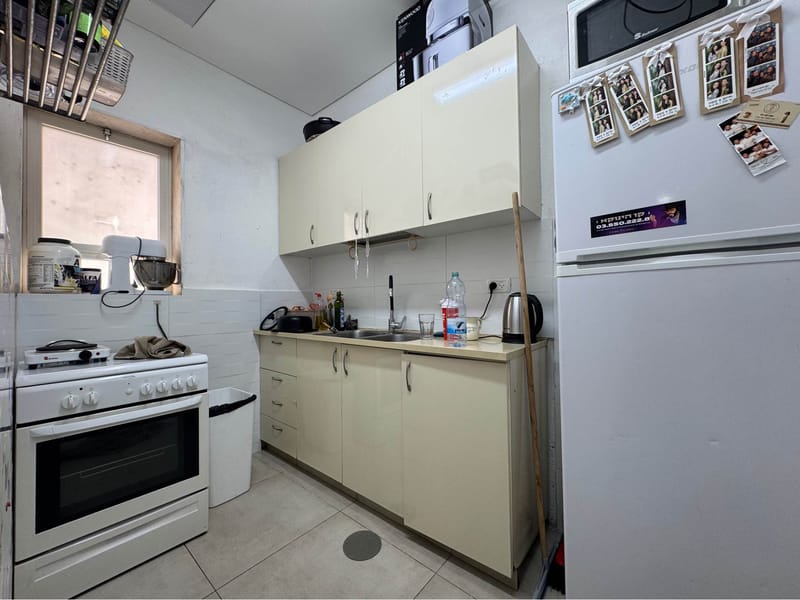 תמונה מפייסבוק – 2 חדרים • 4,500 ₪, אגירפס 66, מחנה יהודה (לב העיר), ירושלים (1)