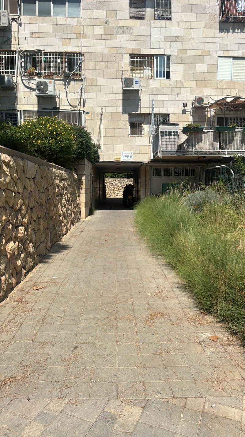 Photo from Facebook – 3 Rooms • ₪6,000, בני בתירא, Gonenim (Katamonim), Jerusalem