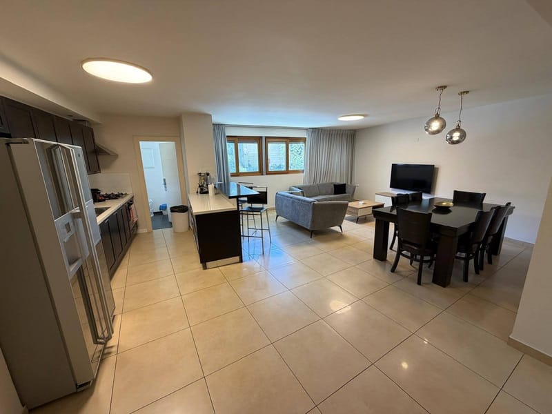 תמונה מפייסבוק – 4 חדרים • 13,900 ₪, ממילא, ירושלים (1)