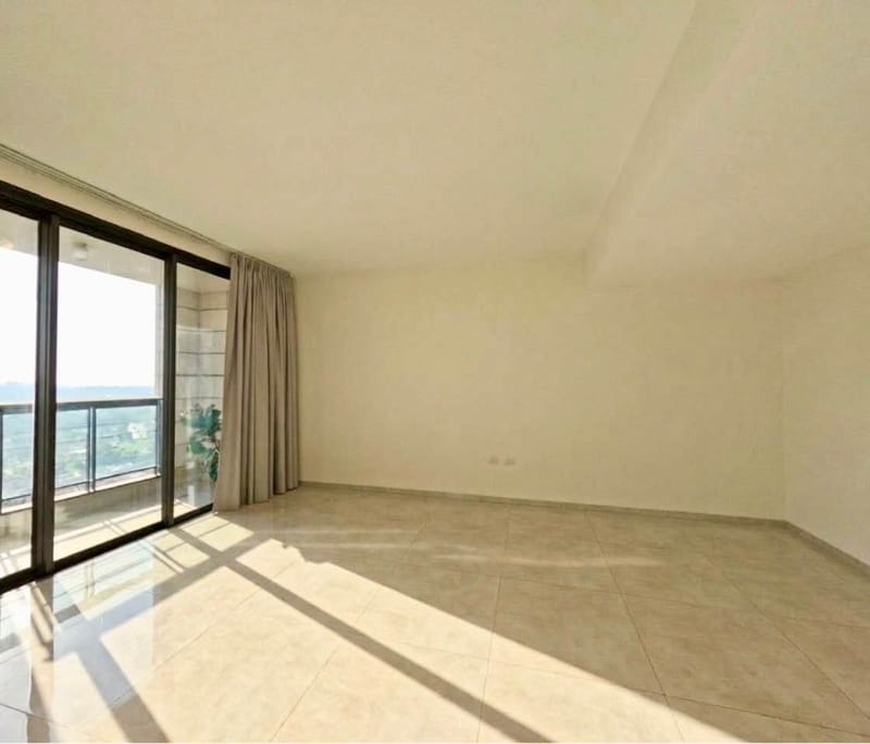 תמונה מפייסבוק – 4 חדרים • 10,800 ₪, מרכז העיר, ירושלים (1)