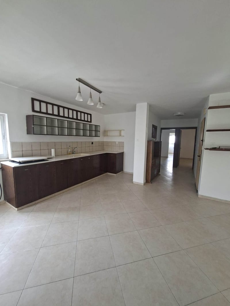 תמונה מפייסבוק – 4.5 חדרים • 6,200 ₪, דרך בית לחם, תלפיות, ירושלים (1)