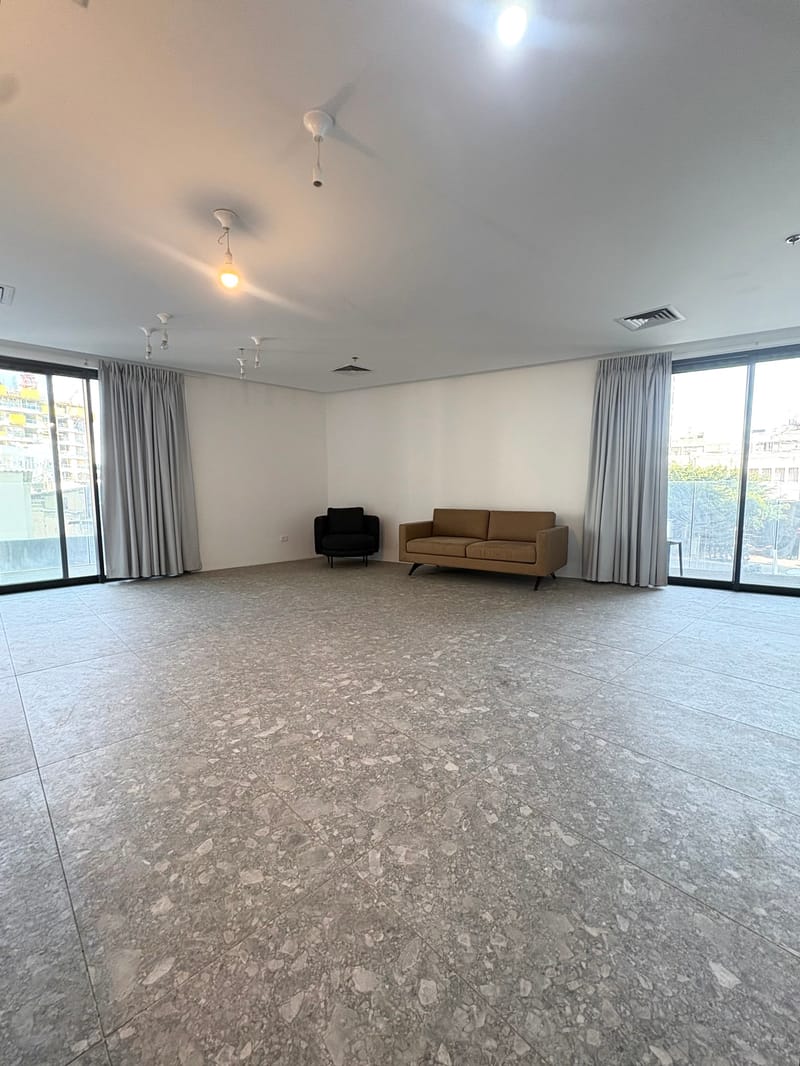 2 חדרים • 8,000 ₪ - Image 4