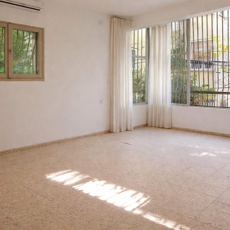 2.5 Rooms • ₪4,800/mo - Image 1