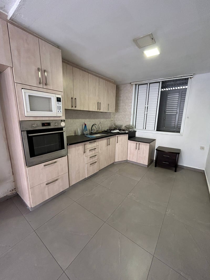 3 Комнаты • 7,800 ₪ - Image 3