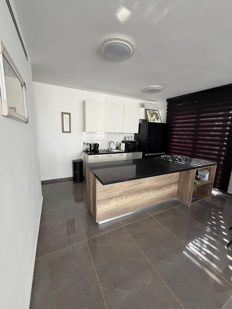 3 חדרים • 8,000 ₪ - Image 3