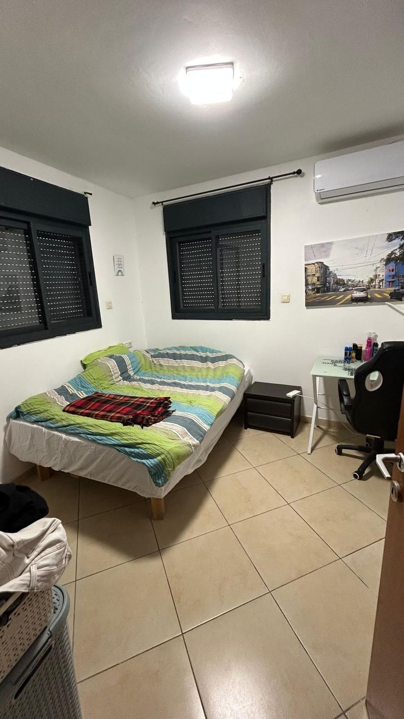 2.5 Rooms with roommates • ₪3,500 - Image 1