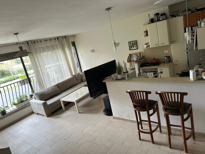 חדר בדירת שותפים • 2,370 ₪ - Image 5