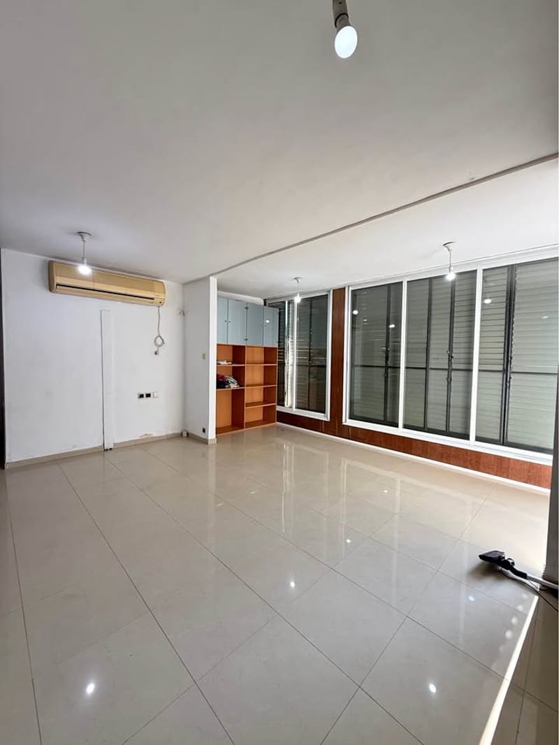 תמונה מפייסבוק – 4 חדרים • 7,400 ₪, שינקין, גבעתיים (1)
