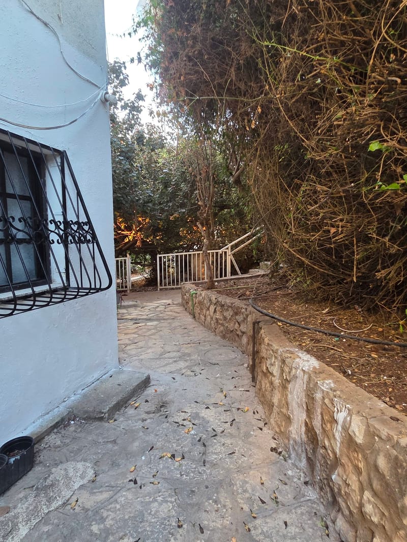 Photo from Facebook – Studio • ₪2,300, איינשטיין 8, Ahuza, Haifa (1)