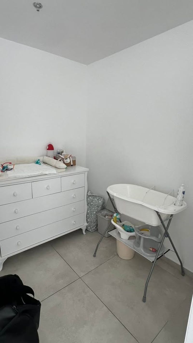 2.5 Комнаты • 7,999 ₪ - Image 9