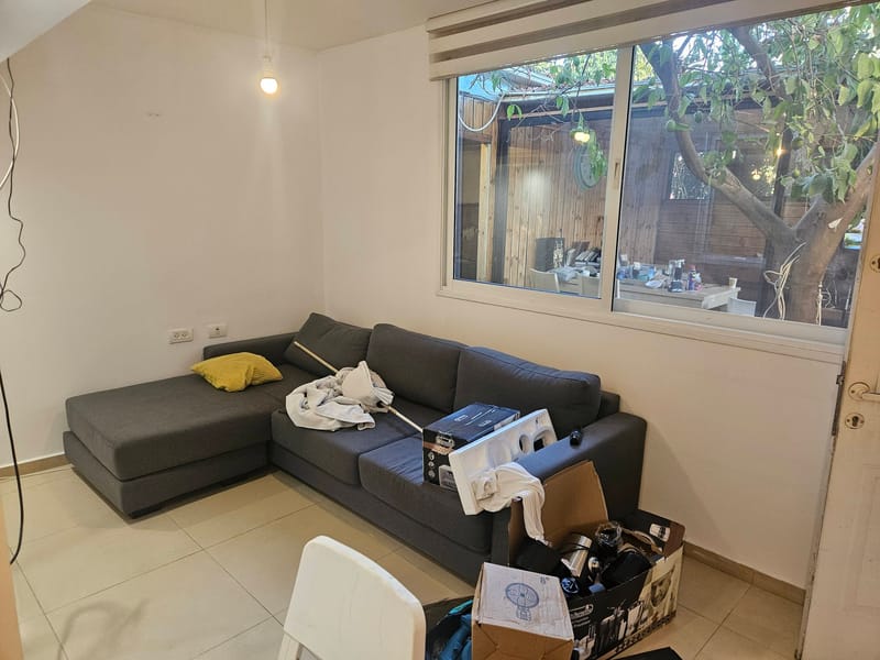 תמונה מפייסבוק – 2 חדרים • 4,000 ₪, גורית קדמן, לבנה - ידידיה, תל אביב (1)