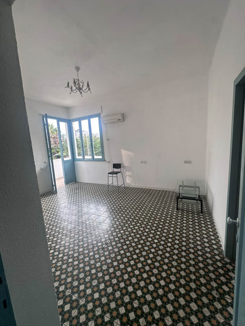 תמונה מפייסבוק – 4 חדרים עם שותפים • 3,600 ₪, לבונטין/ברזילי, לב תל אביב, תל אביב (1)