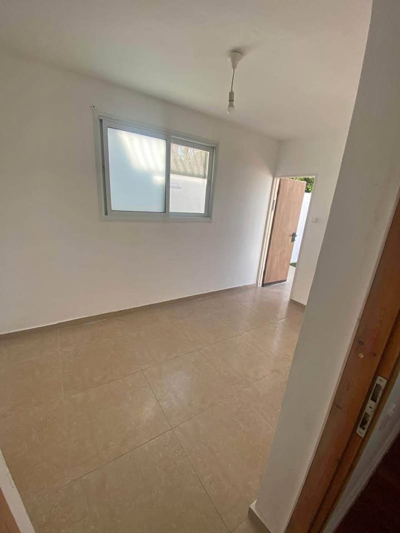 תמונה מפייסבוק – 2.5 חדרים • 3,800 ₪, הולנד, פרדס הגדוד, נתניה (1)