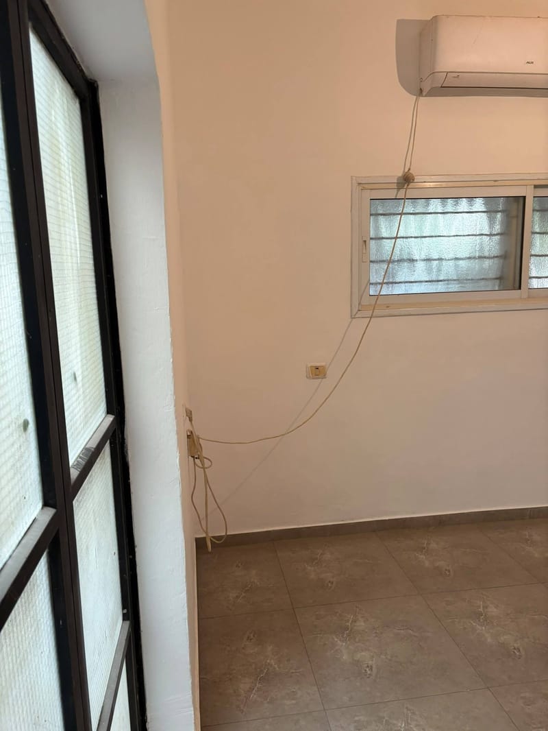 תמונה מפייסבוק – סטודיו • 3,300 ₪, בן עזרא 11, הצפון הישן - החלק הצפוני, תל אביב (1)